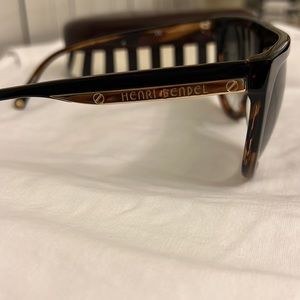 Henri Bendel sunglasses